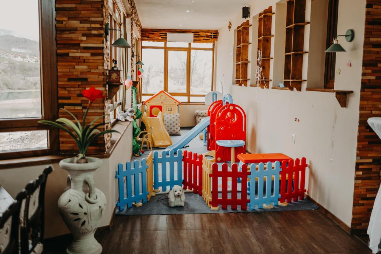 Hotel Noor Konjic Εξωτερικό φωτογραφία