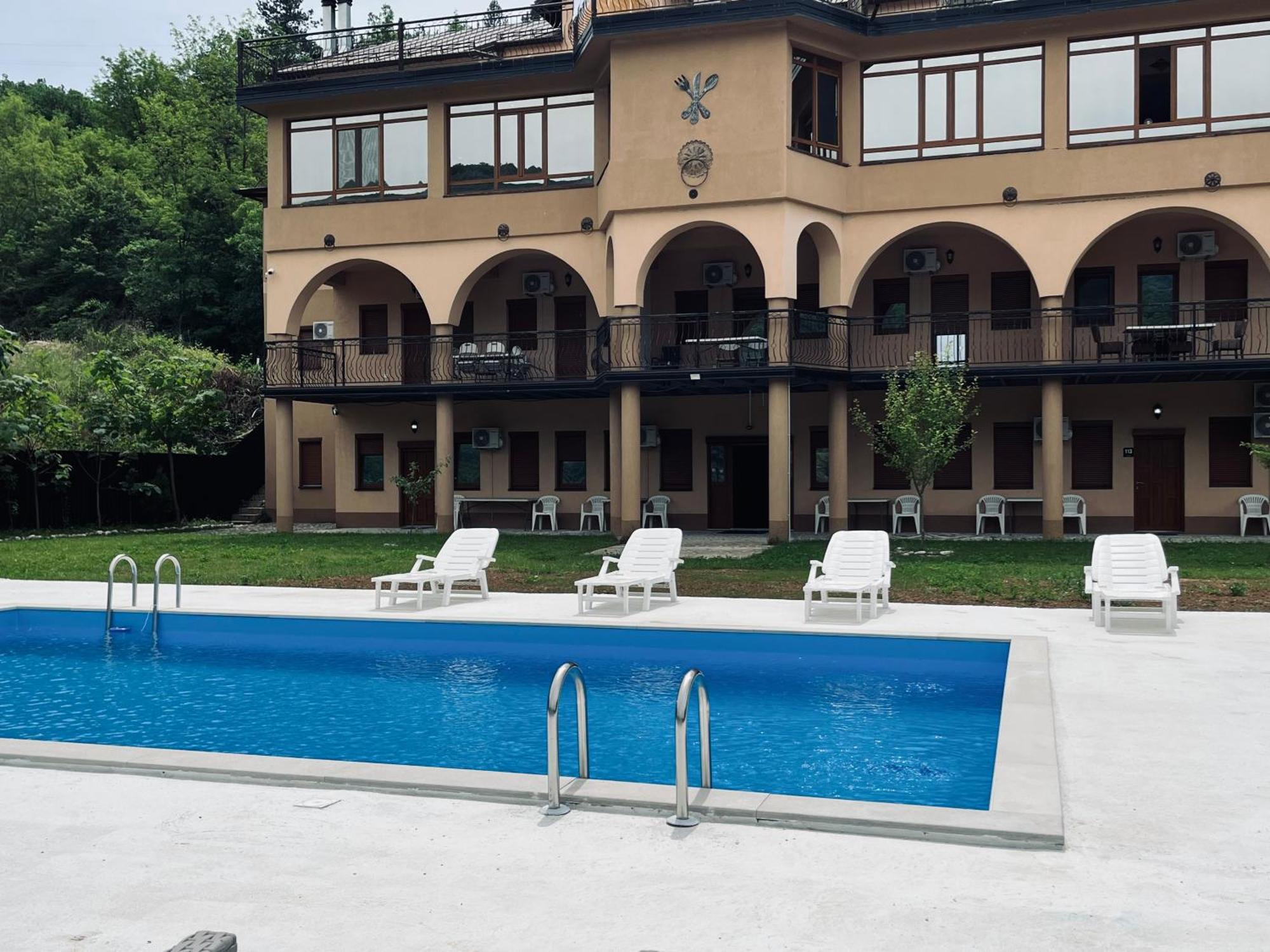 Hotel Noor Konjic Εξωτερικό φωτογραφία